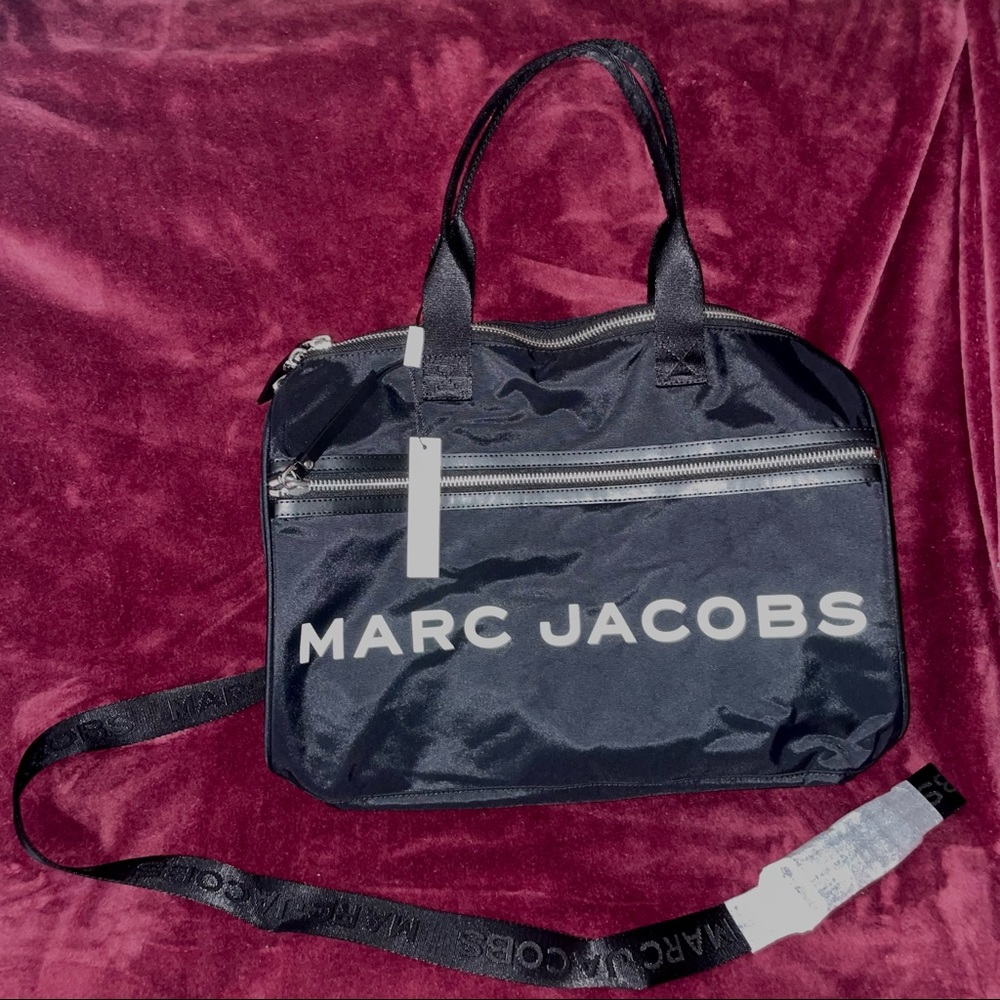 NWT. Marc Jacobs Large Tote